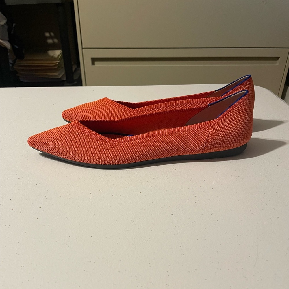 Rothy’s EUC Persimmon Points Size 12
